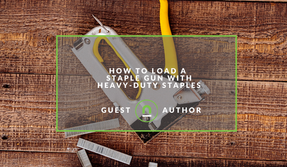 Loading a staple gun guide