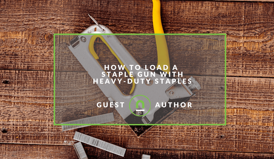 Loading a staple gun guide