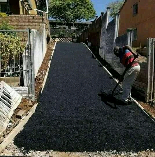 We are a professional tarring company