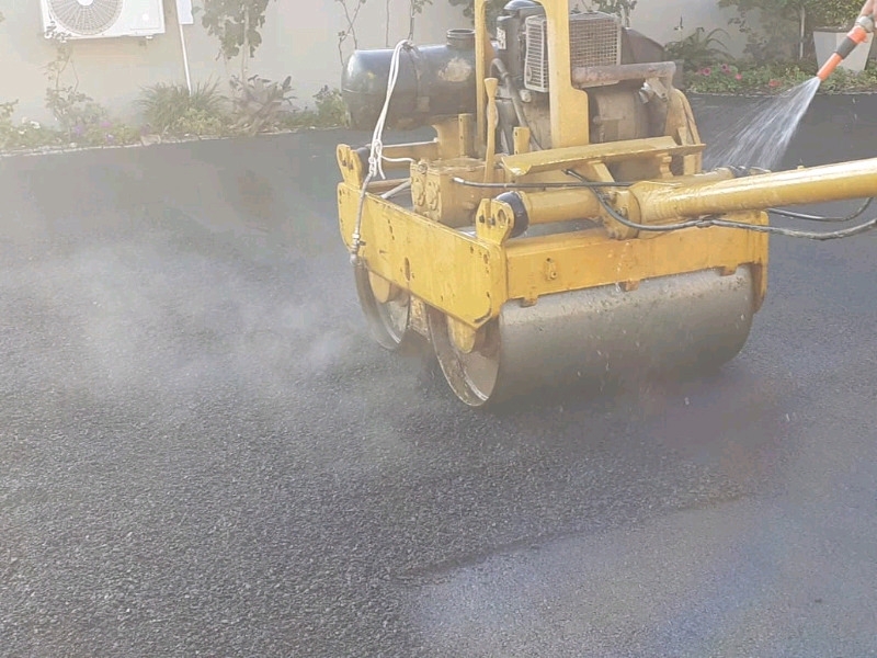 Profesional tar surfacing