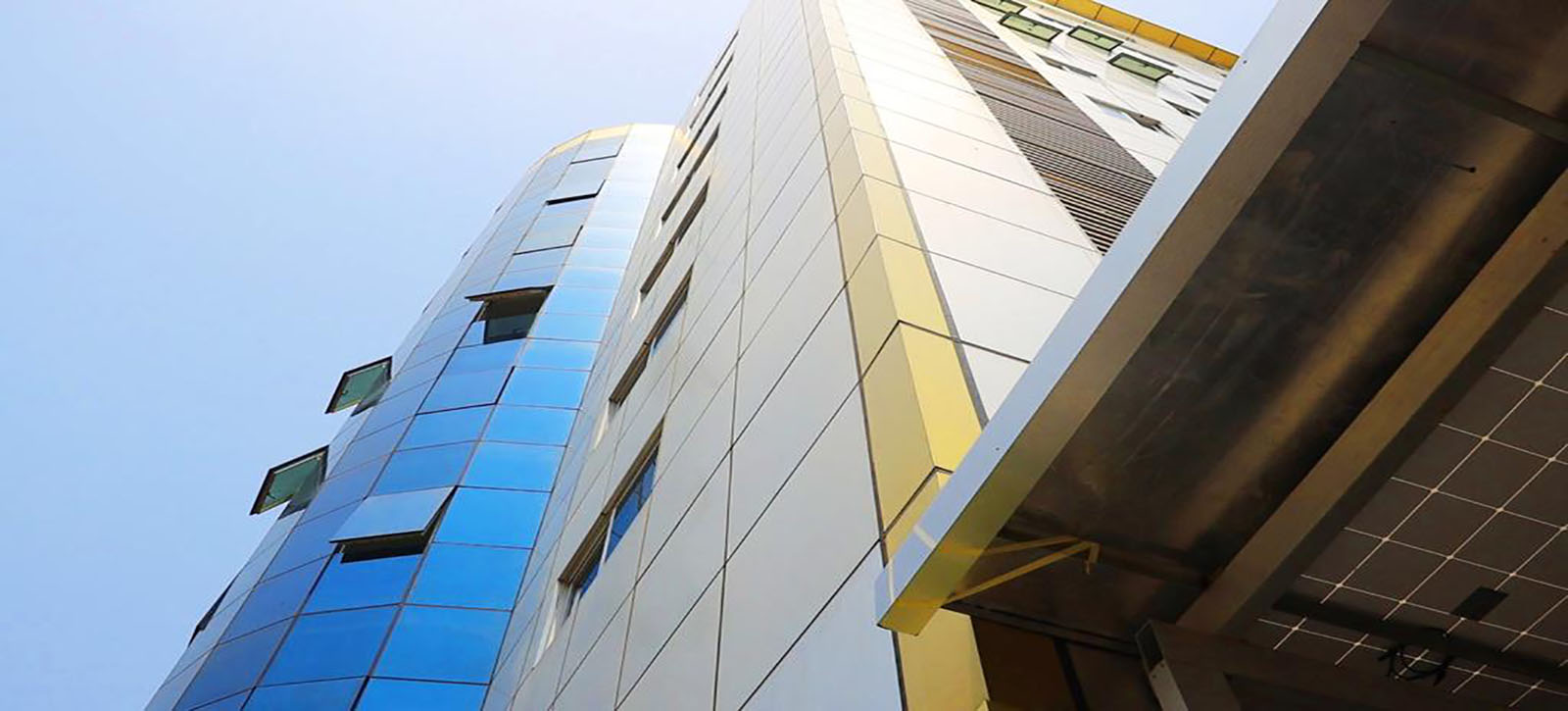 A multi-business complex called Gilgal Tower offers opulent guest suites, furnished offices for rent, a cutting-edge multilingual conference room, a chapel, a restaurant, a ballroom, and much more. Gilgal Tower is thus the ideal location for your upcoming family or group vacation, business gathering, nuptials, or board meeting. Each apartment in this opulent and recognisable skyscraper is a one-of-a-kind work of art, from design to management to development. Gilgal Tower is focused on providing 