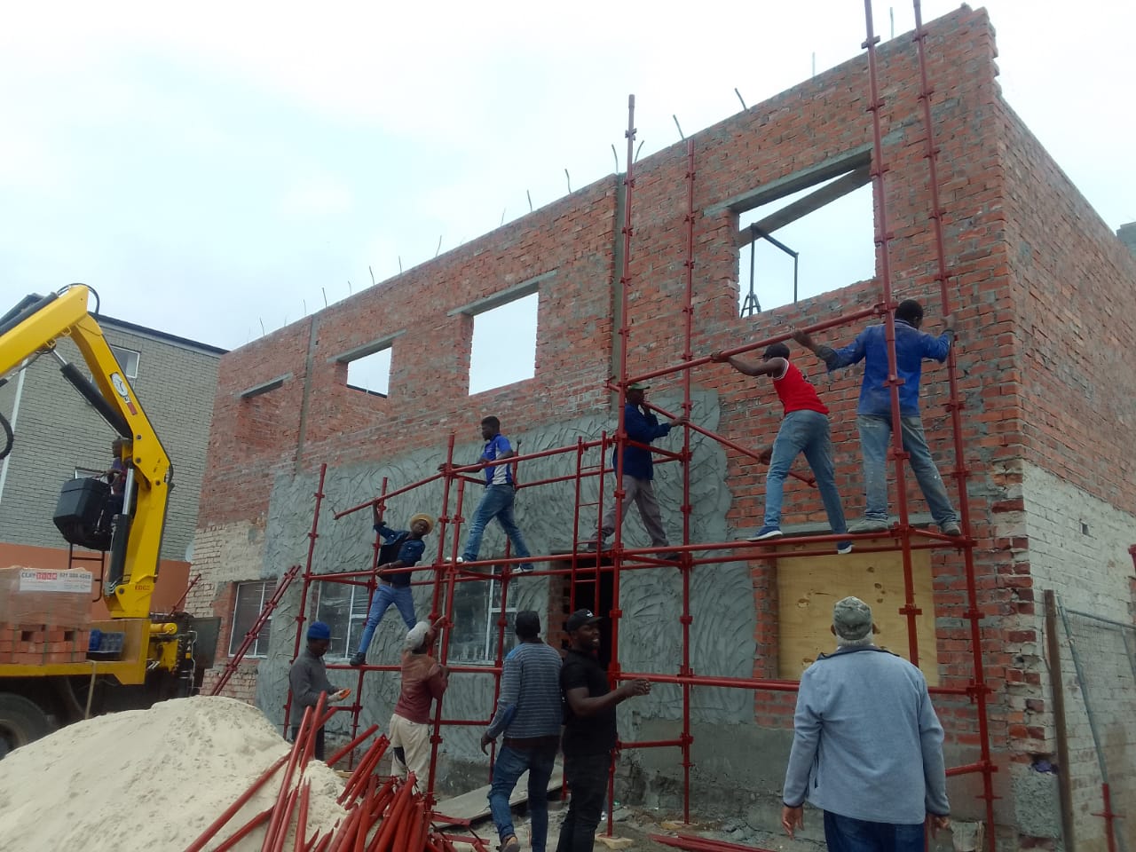 A new build of Spar at Khwezi Corner