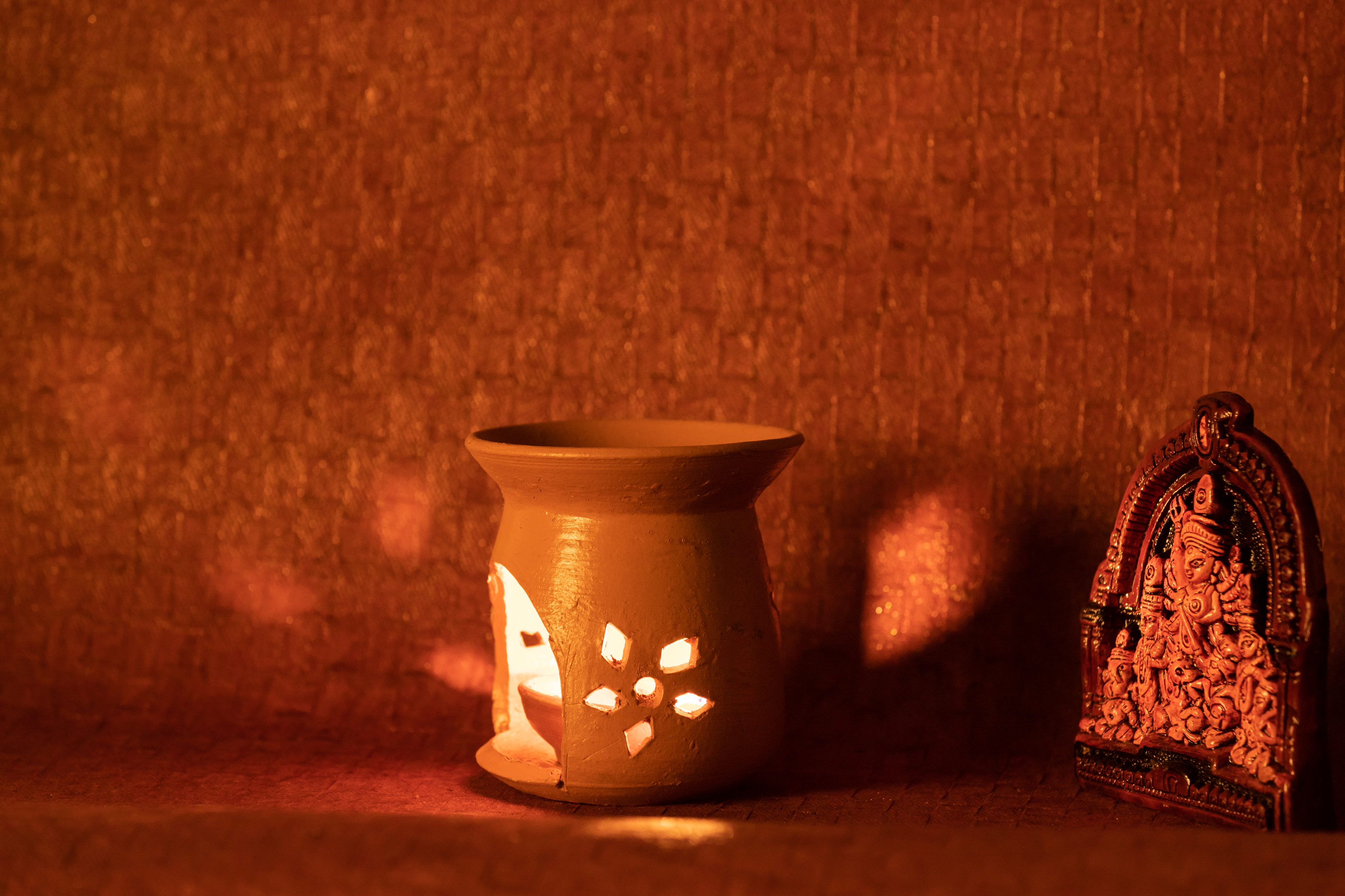 Clay Kapoor-Burner/Diffuser Home Decor Manufacturer For Wholesale Order call or WhatsApp 8337005267*** Buy Now: https://www.amazon.in/dp/B0BB31DCM7 Handcrafted Terracotta Oil Diffuser/Kapoor Diffuser for Home Fragrance, Home Decor, Pooja Decor, Navaratri Decor, Diwali Decor Mitti Loban Burner for Fumes to Spread in All Directions #aromadiffuser #lobanburner #terracottadiffuser #clayaromadiffuser #candleholder #mittiaromadiffuser ##tabletop #homedecor #onlywholesale #moq100piece #terracottabirdfe