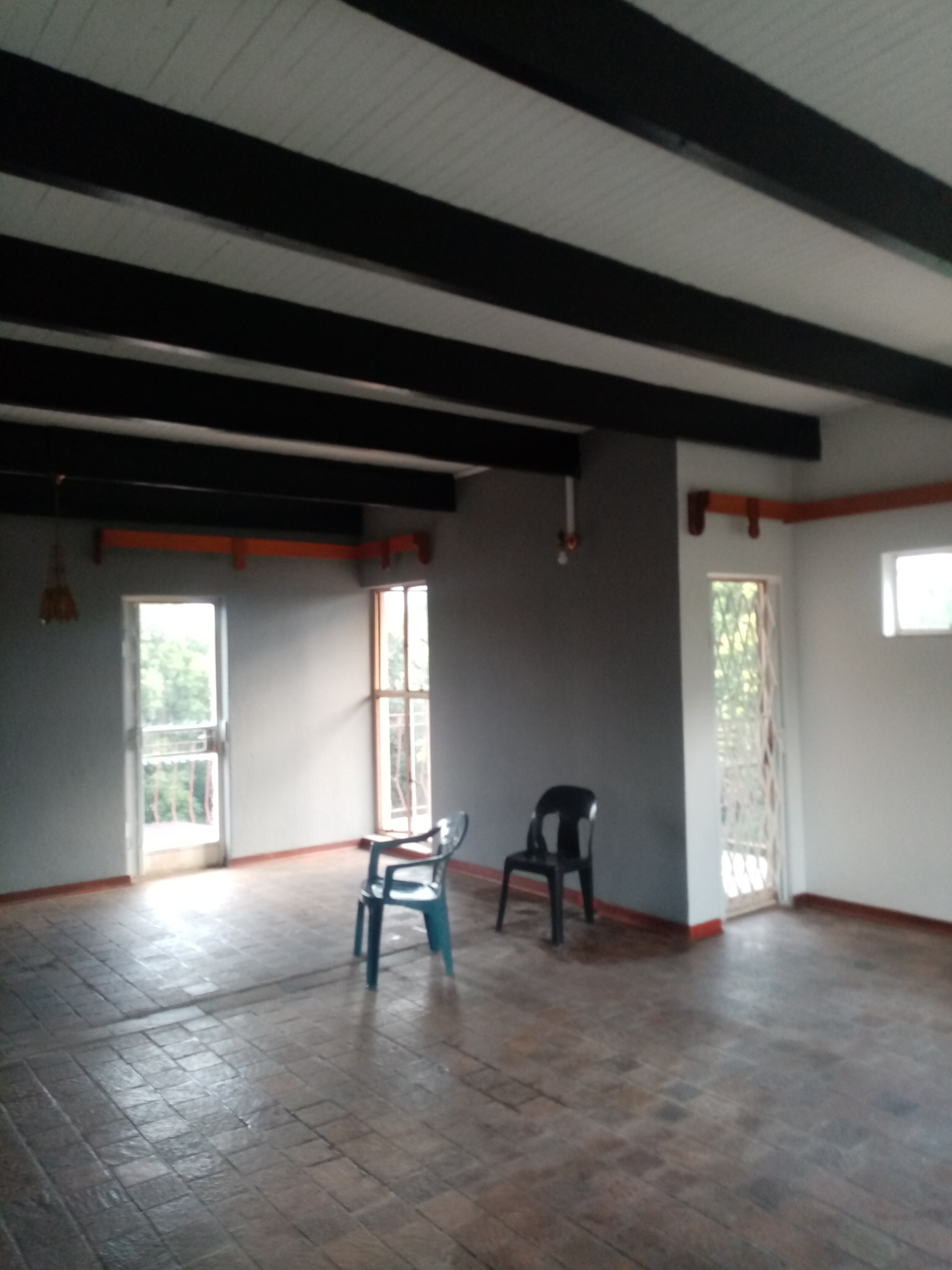 We also specialize on painting and home renovation 