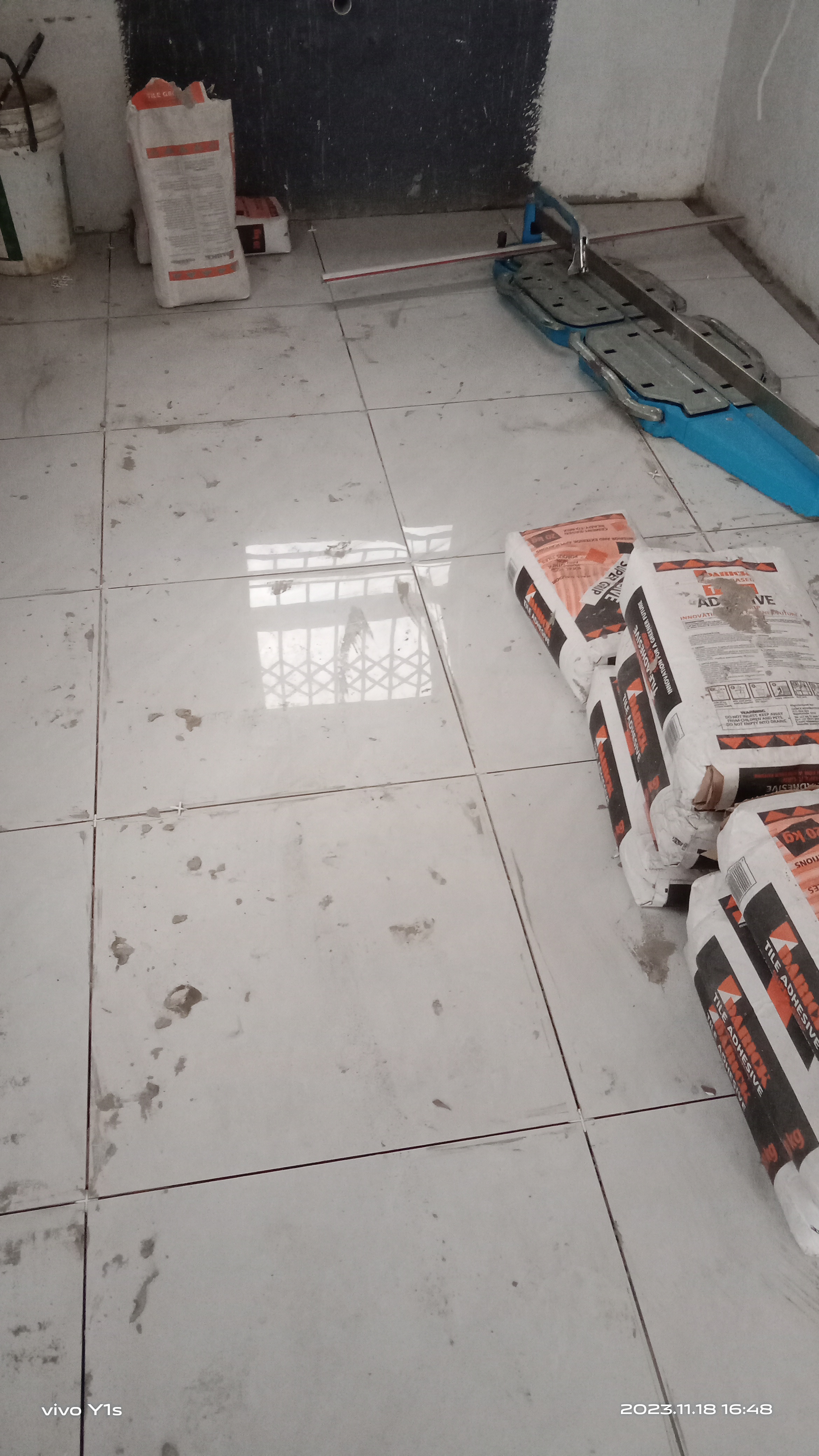 Floor tiling 