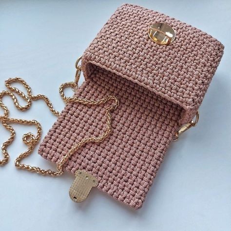 Crochet sidepurse
