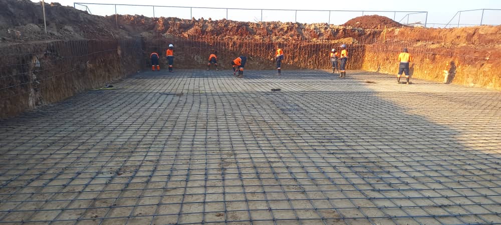 New swimming pool building and Renovations. Swimming pool cleaning and maintenance 064 292 0956 