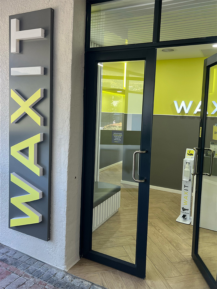 Step into smooth. Welcome to WAXIT | Mainstream, your haven of hairlessness in the heart of Hout Bay. 