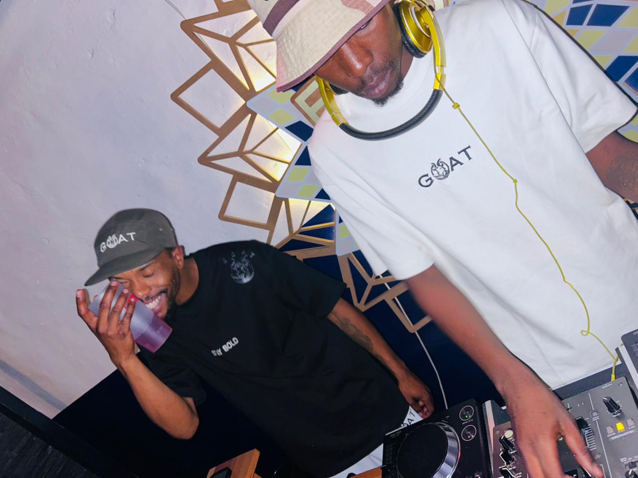 Enzos bistro & lounge 