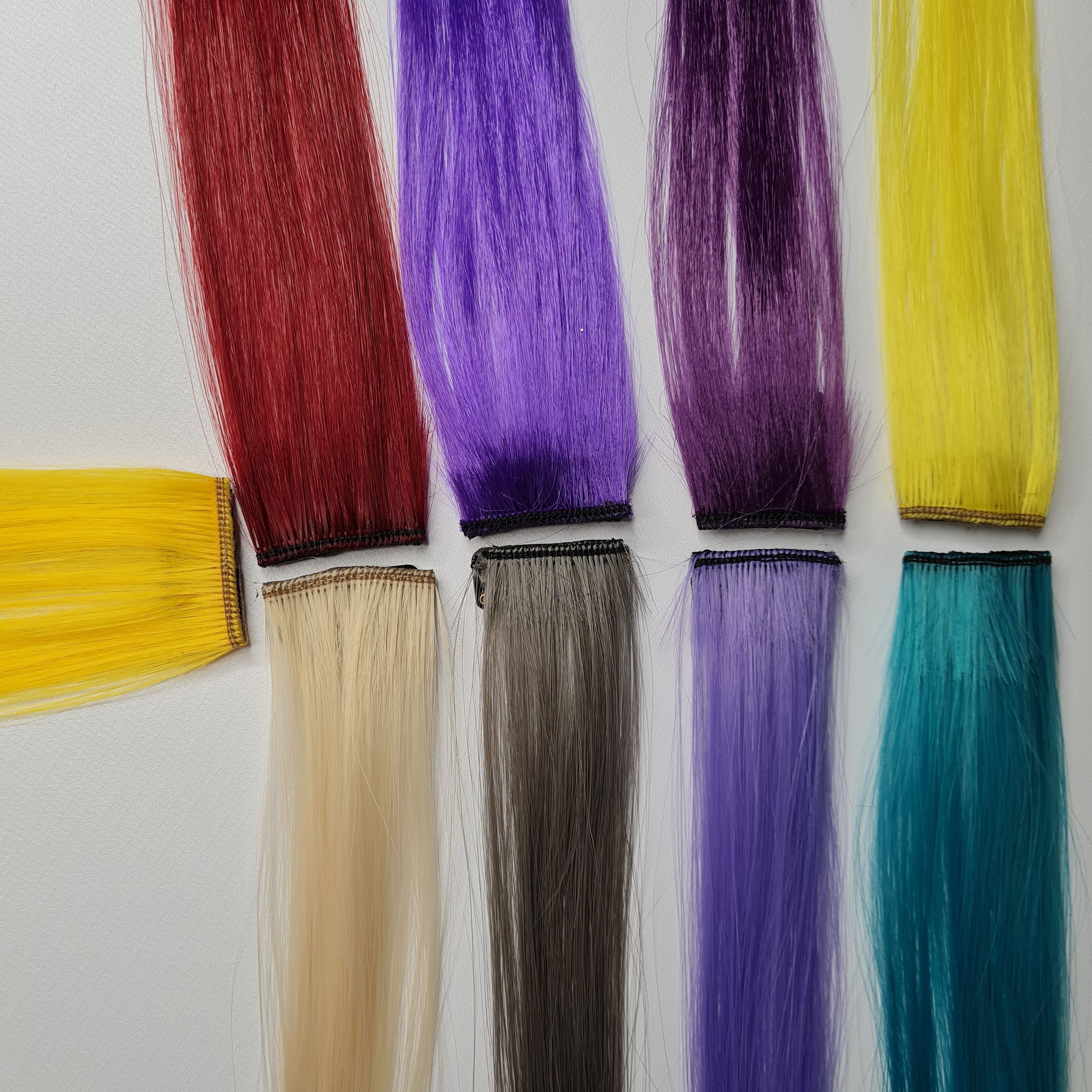 20' assorted colours, clip on hair extensions