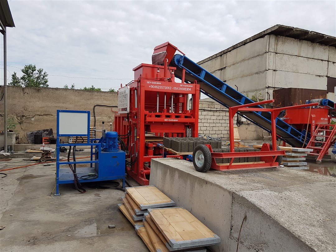 block making machine
