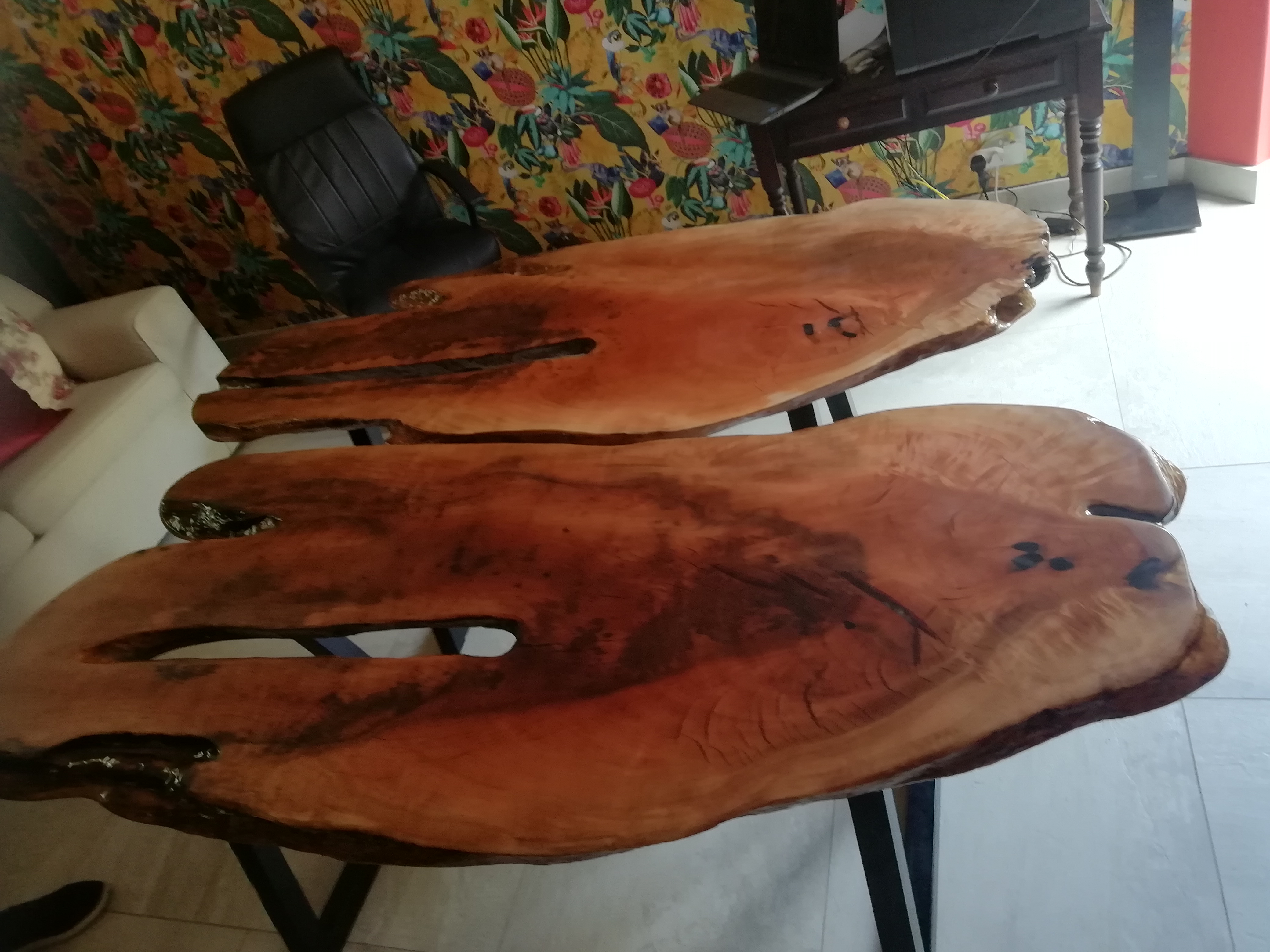 live edge hard wood tables with steel legs