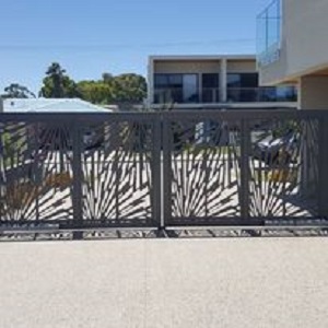 Motorised gates in Parkhurst