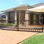 Motorised gates in Alberton