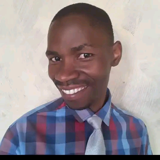 FOUNDER & DIRECTOR