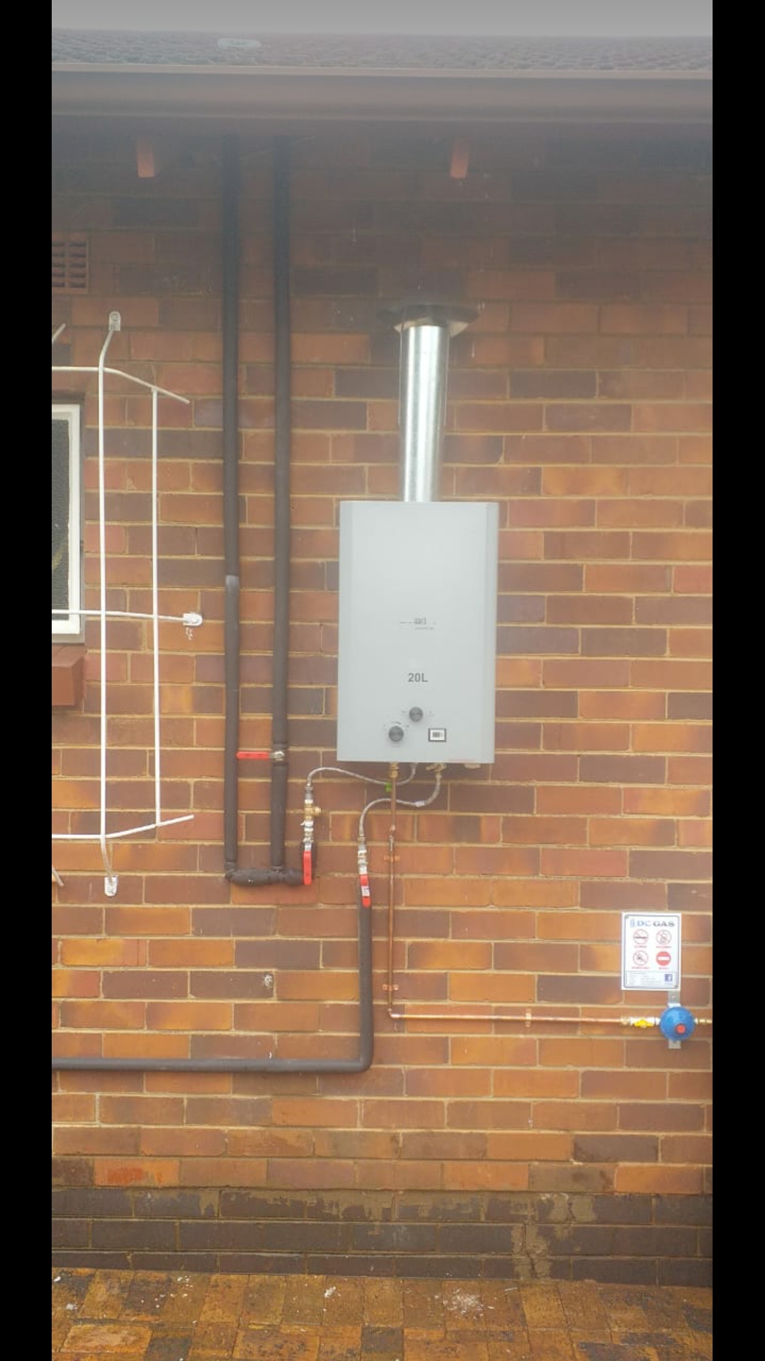 Gas Geyser installation with bypass valve