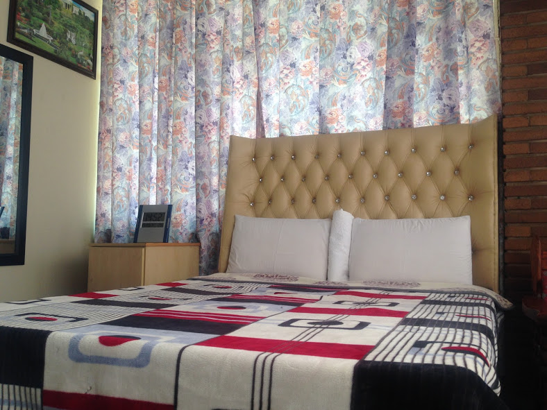 Executive Guest House Randfontein is a new stylish owner run guesthouse, set in a quiet area, positioned in the heart of Randfontein.