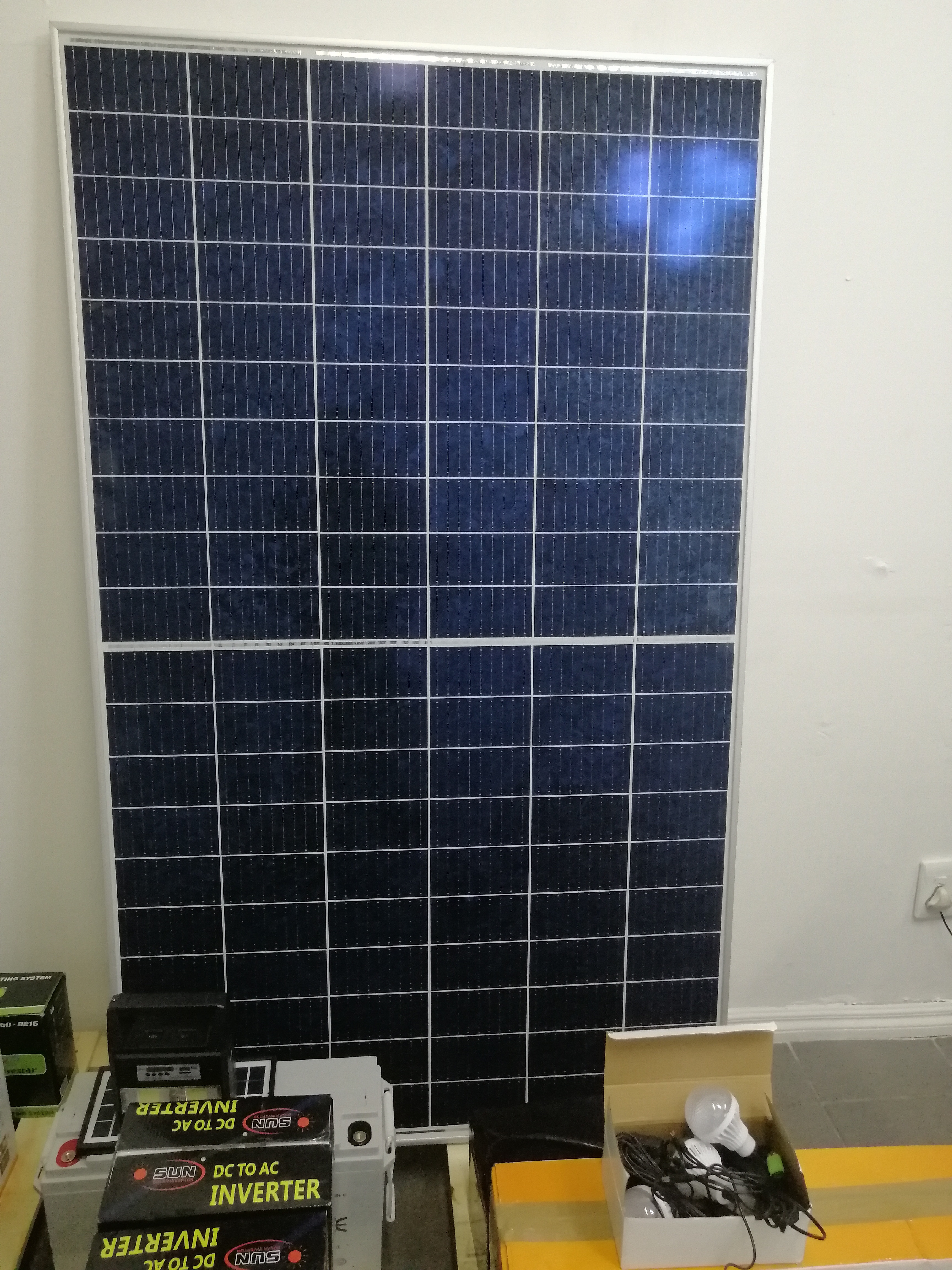 330 watts solar panels cannadian 