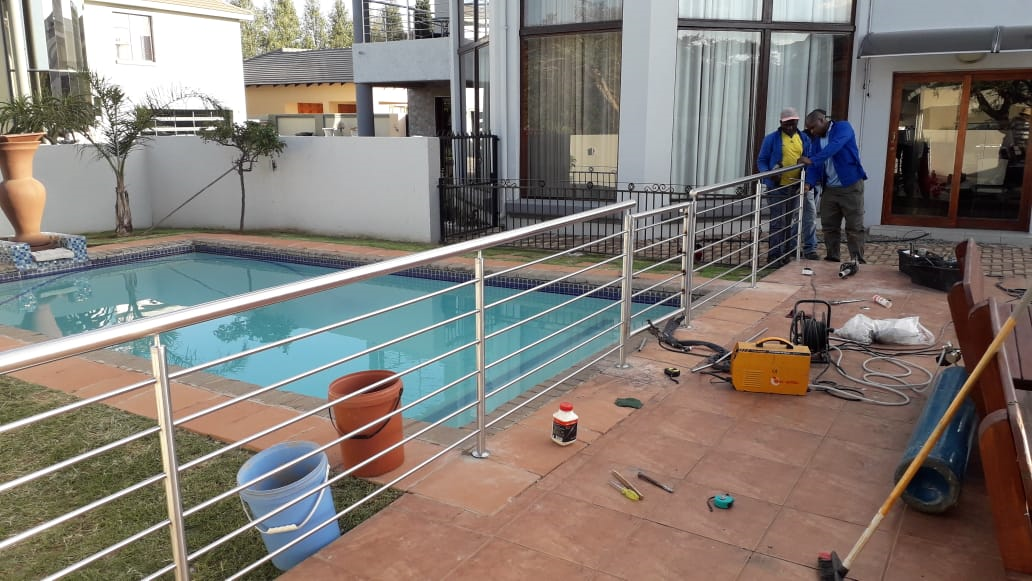 Standard stainless steel balustrade