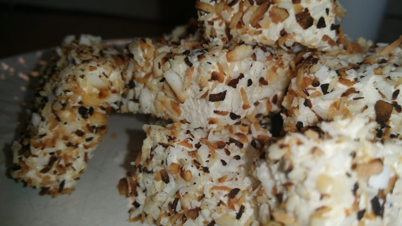 krimallows catering service
