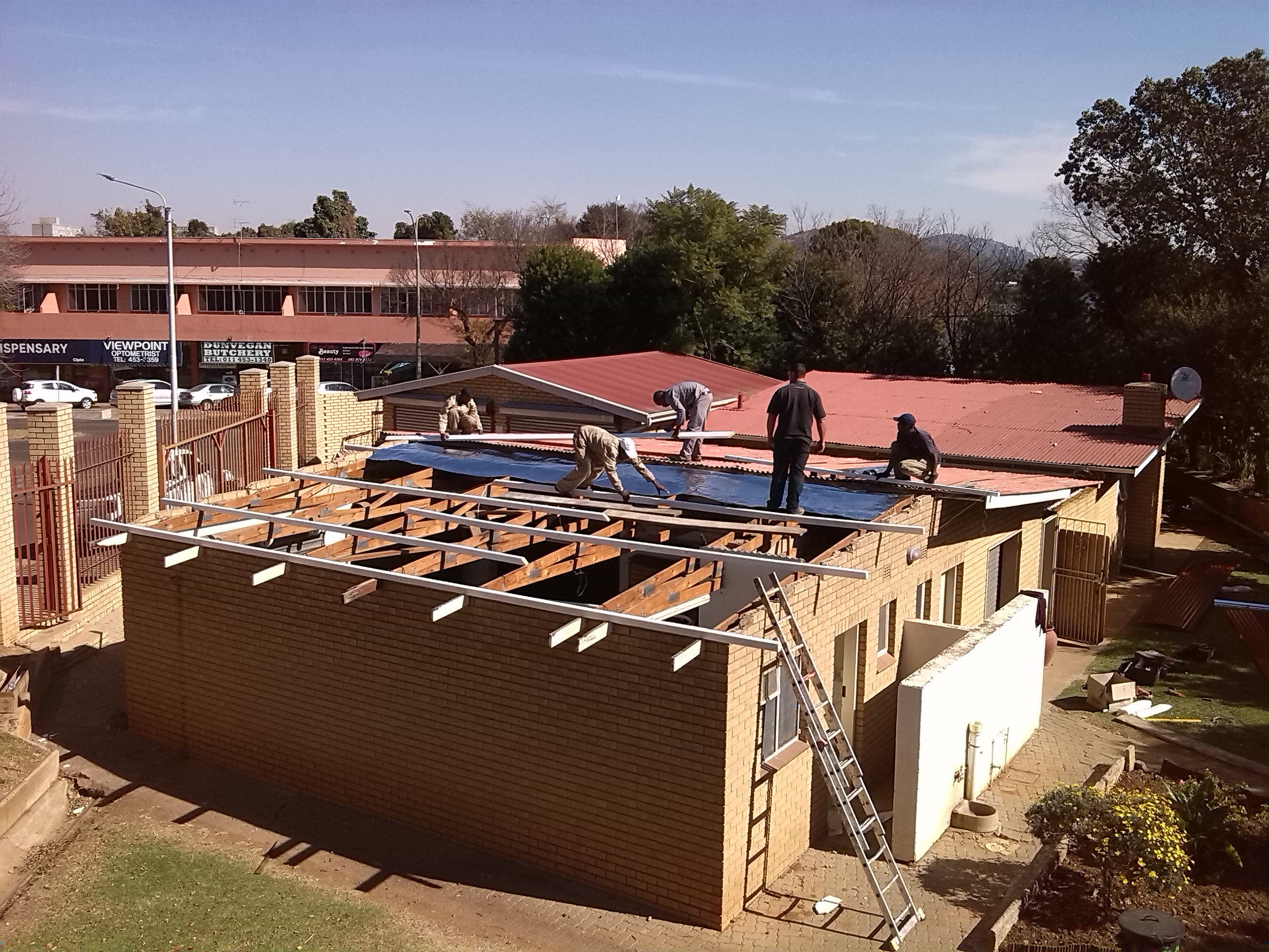 Rebuilding Dunvegan Primary's Roofs