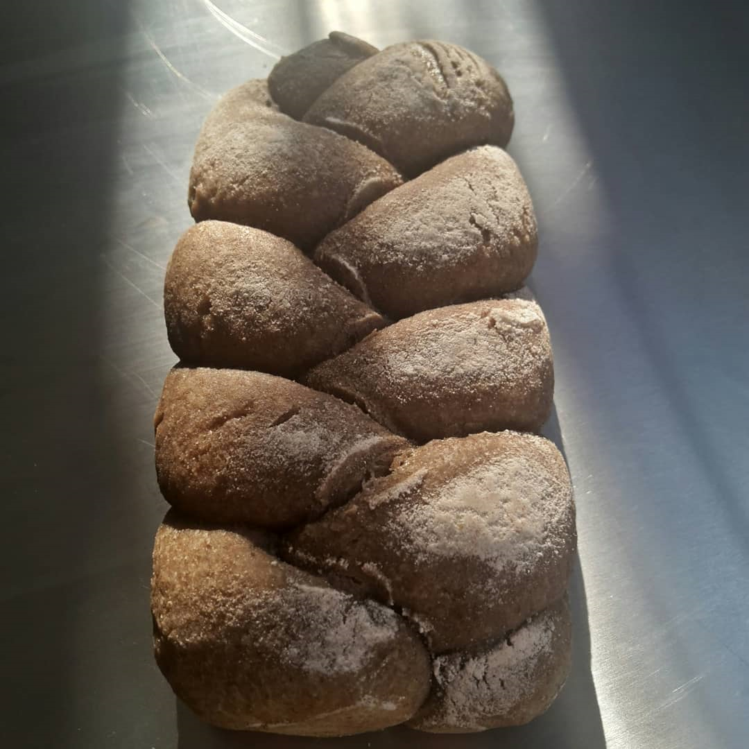 Our Braided Maca Root Bread compliments the 14 base ingredients and additional protein comes from the Maca Root powder