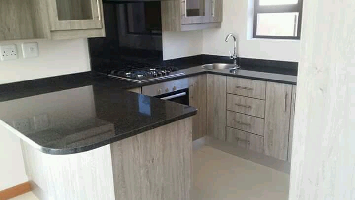 The price of this kitchen depends with size and design ...contact us for more info.