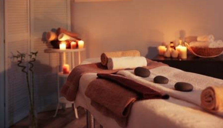 Hot stone massage therapy, Energy Renewal 