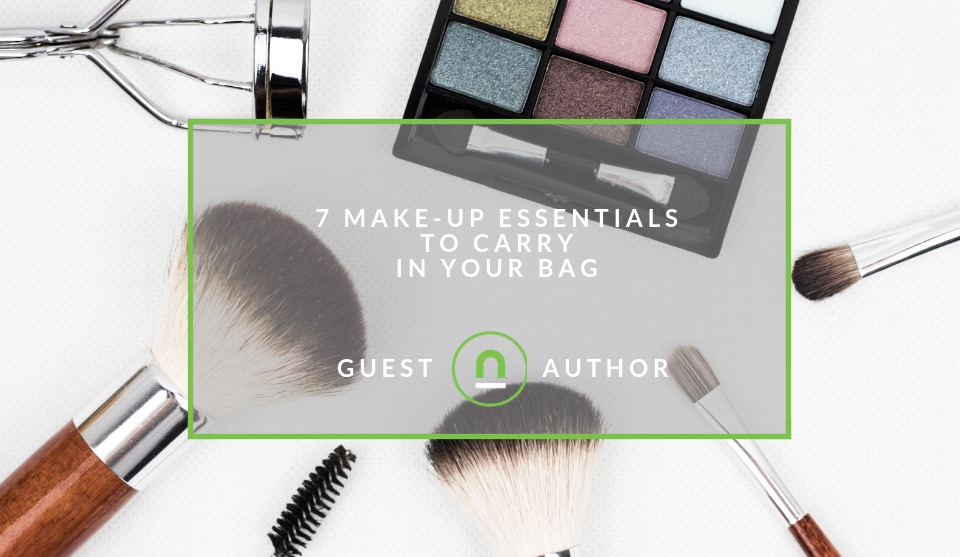 Essential make up kit for every handbag